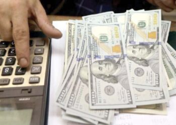 حکومت اوسطاً ہر روز 37 کروڑ روپے کا قرض لے رہی ہے