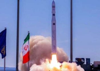 ایران نے “کوثر” اور “ہُدہُد” نامی دو سیٹلائٹ خلاء میں بھیجنے کے لئے روس روانہ کر دیئے