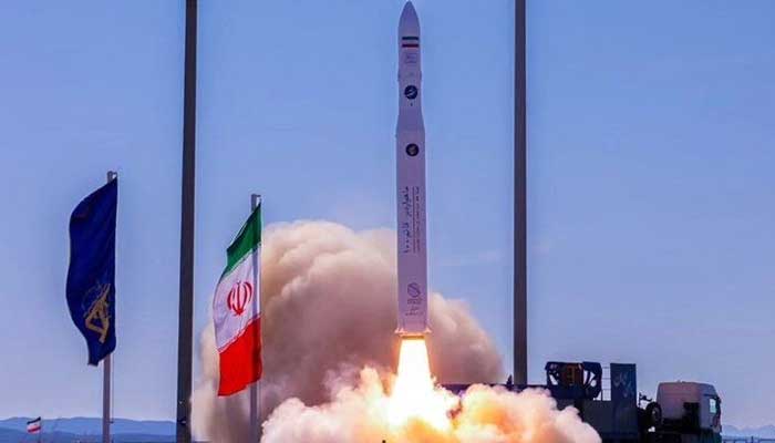 ایران نے “کوثر” اور “ہُدہُد” نامی دو سیٹلائٹ خلاء میں بھیجنے کے لئے روس روانہ کر دیئے