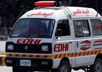 مٹیاری: گھریلو جھگڑے میں فائرنگ اور کلہاڑی سے حملہ، خاتون سمیت 4 افراد زخمی