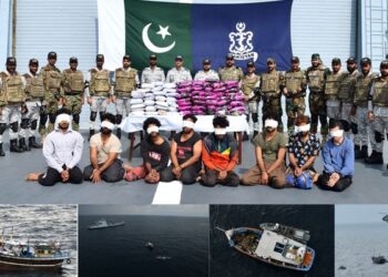 پاک بحریہ کا شمالی بحیرہ عرب میں بڑا آپریشن، 10 لاکھ ڈالر مالیت کی منشیات برآمد
