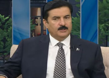 پی ٹی آئی کو اپنے درمیان میر جعفر، میر صادق کا اب معلوم ہوا، گورنر خیبر پختونخوا