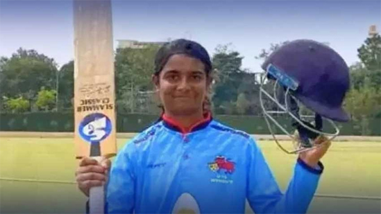 بیٹر نے ون ڈے میچ میں ناقابل شکست ٹرپل سنچری بناکر تاریخ رقم کردی