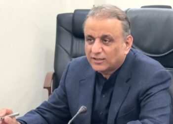 ملک بھر میں موٹرویز اور قومی شاہراہوں پر ایئر ایمبولینس سروس متعارف کرانے کے لیے اقدامات جاری.وفاقی وزیر مواصلات