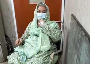  ڈاکٹر یاسمین راشد کی طبیعت بگڑگئی: سانس لینے میں دشواری کے بعد جیل سے ہسپتال منتقلی 