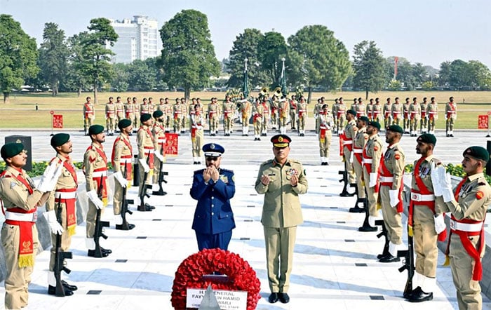 سعودی چیف آف جنرل اسٹاف کا جی ایچ کیو دورہ، فیلڈ مارشل عاصم منیر سے ملاقات