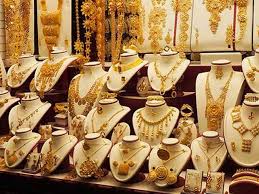 ملک بھر میں سونے کی قیمت میں اضافہ، فی تولہ بھاؤ 4 لاکھ 23 ہزار 862 روپے تک پہنچ گیا