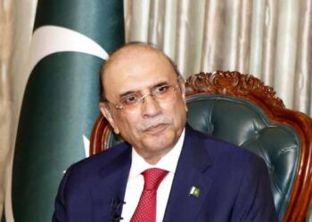 صدر زرداری اور وزیراعظم کا نئے سال پر قومی پیغام، ذمہ داریوں کی تجدید اور خوشحالی کی امید کا اظہار