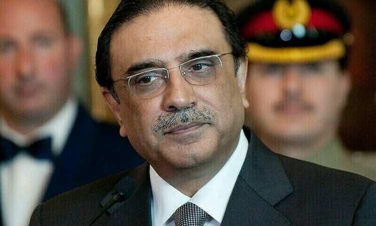 لوڈشیڈنگ میں اضافے پر صدر کا نوٹس، بجلی کی فراہمی بہتر بنانے کی ہدایت