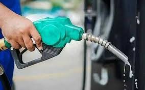 عالمی مارکیٹ میں کمی کے بعد پیٹرول اور ڈیزل کی قیمتوں میں بڑی کمی کا امکان