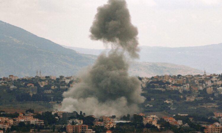 اسرائیل کی لبنان کے جنوبی علاقوں میں شدید بمباری، 492 افراد شہید، متعدد زخمی