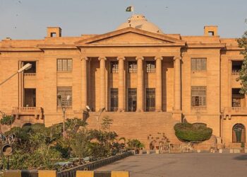 جسٹس طارق جہانگیری کا موقف نہ سننا آئین کی خلاف ورزی، سندھ ہائیکورٹ، تحریری حکم نامہ جاری