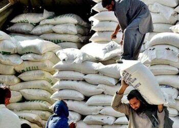 ملک میں 20کلو آٹے کے تھیلے کی قیمت میں نمایاں کمی