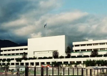 نئے چیف جسٹس کی تقرری : خصوصی پارلیمانی کمیٹی کا اجلاس آج طلب