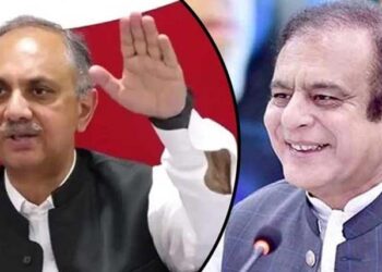 عمران خان سے ملاقات کیلئے جانیوالے پی ٹی آئی قائدین گرفتار، کچھ دیر بعد رہا