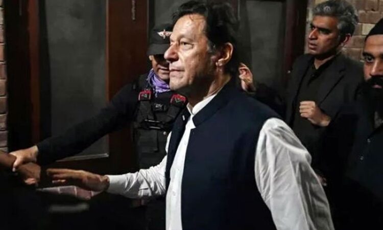 Imran Khan Arrested in Six More Cases عمران خان کی مزید 6 مقدمات میں گرفتاری