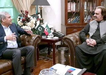 وزیر داخلہ محسن نقوی کی وزیراعلیٰ خیبرپختونخوا کو کرم میں قیام امن کے لیے ہر ممکن تعاون کی یقین دہانی