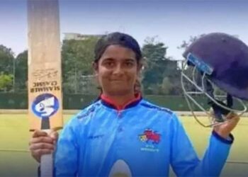 بیٹر نے ون ڈے میچ میں ناقابل شکست ٹرپل سنچری بناکر تاریخ رقم کردی