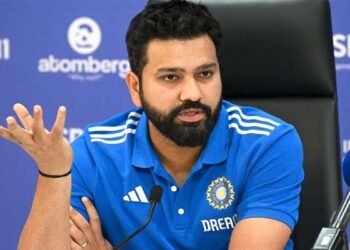 بھارتی میڈیا نے کپتان روہت شرما کے پاکستان آنے سے متعلق  حیران کن دعویٰ کر دیا