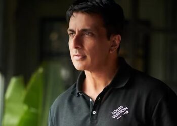 سونو سود کا وارنٹ گرفتاری جاری ہونے پر ردِ عمل آگیا