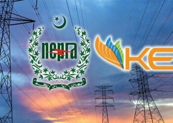 کراچی کے شہریوں کے لیے خوشخبری: بجلی 4 روپے 69 پیسے سستی ہونے کا امکان