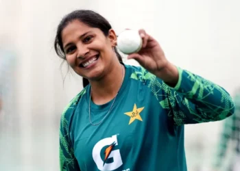 Sadia Iqbal Pakistan top ICC T20I bowler ranking 2025