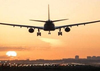 Iran Reopens Airspace After Temporary Closure