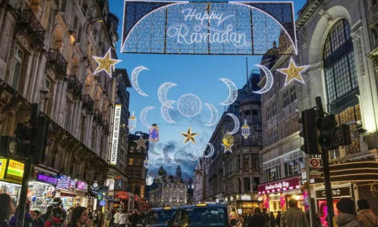 UK Supermarkets Slash Prices of Flour and Rice for Ramadan, Offering Relief to Muslim Community UK Supermarkets Slash Prices of Flour and Rice for Ramadan, Offering Relief to Muslim Community