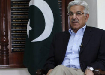 Islamabad: The attacker turned out to be a Pakistani citizen, Defense Minister Khawaja Asif’s statement on the suicide attack