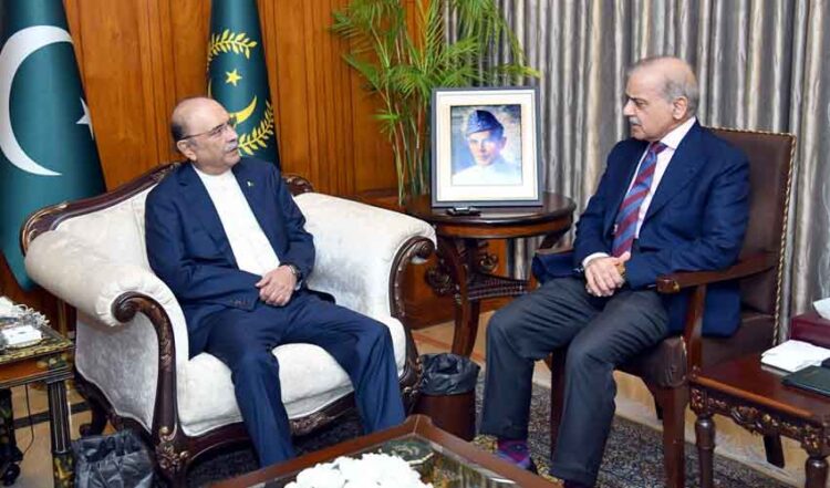 President Zardari, PM Shehbaz Sharif Discuss Mediation Efforts and Regional Tensions President Zardari, PM Shehbaz Sharif Discuss Mediation Efforts and Regional Tensions