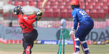 Islamabad United Defeat Lahore Qalandars by 9 Wickets in PSL 11