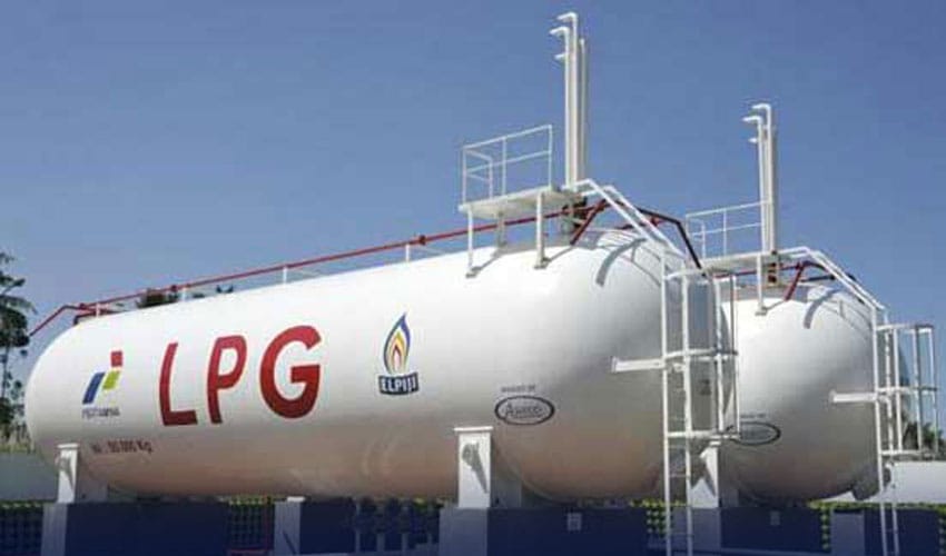 LNG Supply Disruption Due to Strait of Hormuz Closure Raises Gas Price Hike Fears in Pakistan