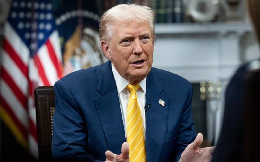 Trump Announces Strait of Hormuz Blockade, Signals Move to Halt Iran Oil Exports